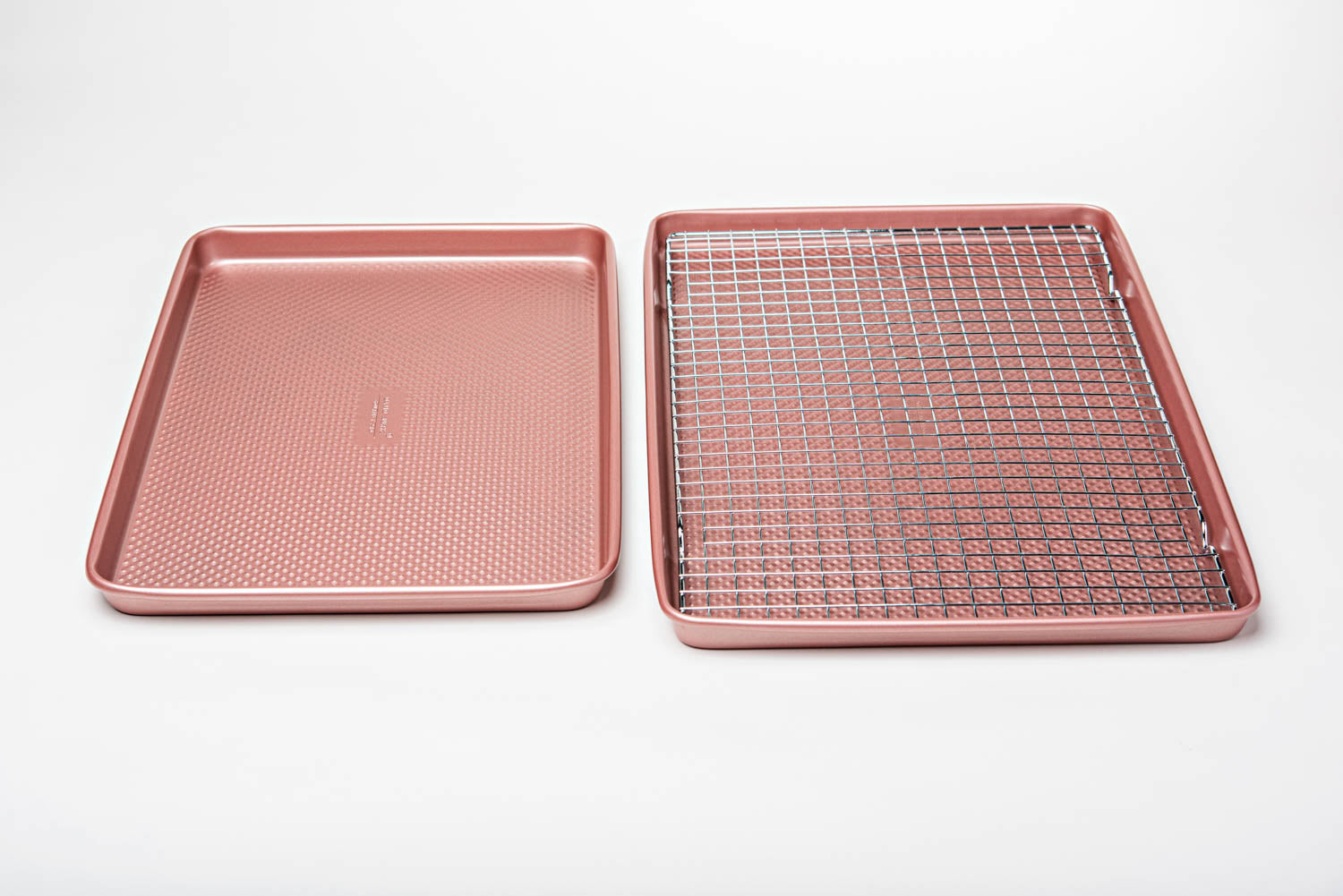 David Burke Sheet Pan and Cooling Rack Set in Rose Gold Chef's Kiss